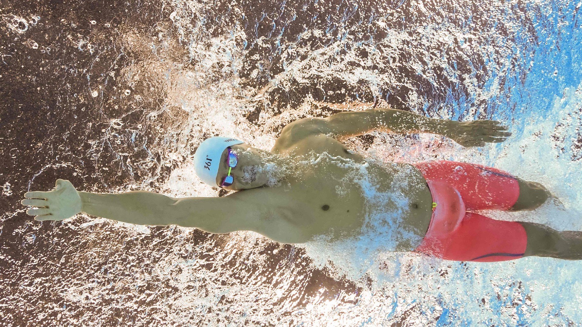 世界短跑锦标赛中国运动员连破纪录，2021短跑世界纪录